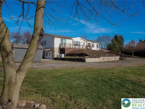 7221 Borman Rd, New Tripoli, PA 18066