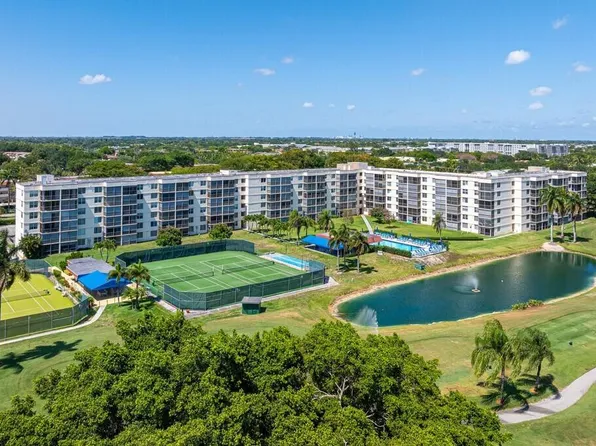 9923 S Hollybrook Lake Drive #105, Pembroke Pines, FL 33025