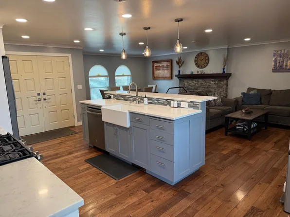 362 E 9150 S, Sandy, UT 84070