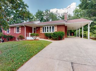 7003 Lyle St, Lanham, MD 20706