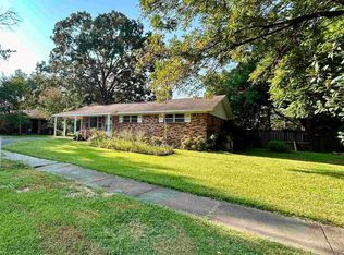 805 W College St, Beebe, AR 72012