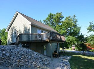 32250 Mallard Dr, Unionville, MO 63565
