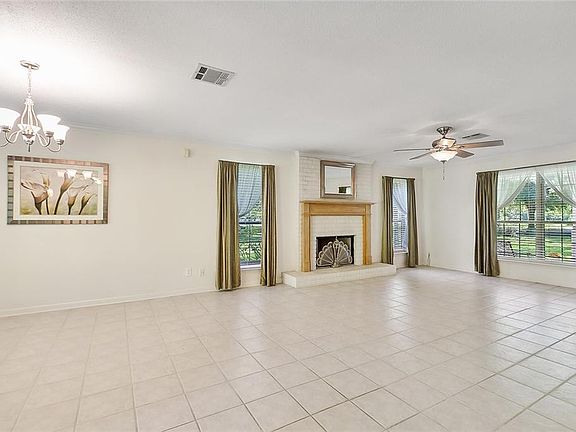 3rd image of 70055 Cedar Dr