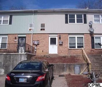 2522 Barkley Ln, Harrisburg, PA, 17104