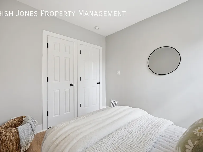 61 Princeton Pl #1 — Photo 15
