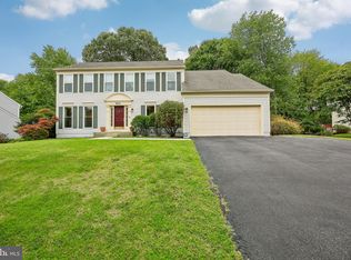 8014 Middlebury Dr, Pasadena, MD 21122