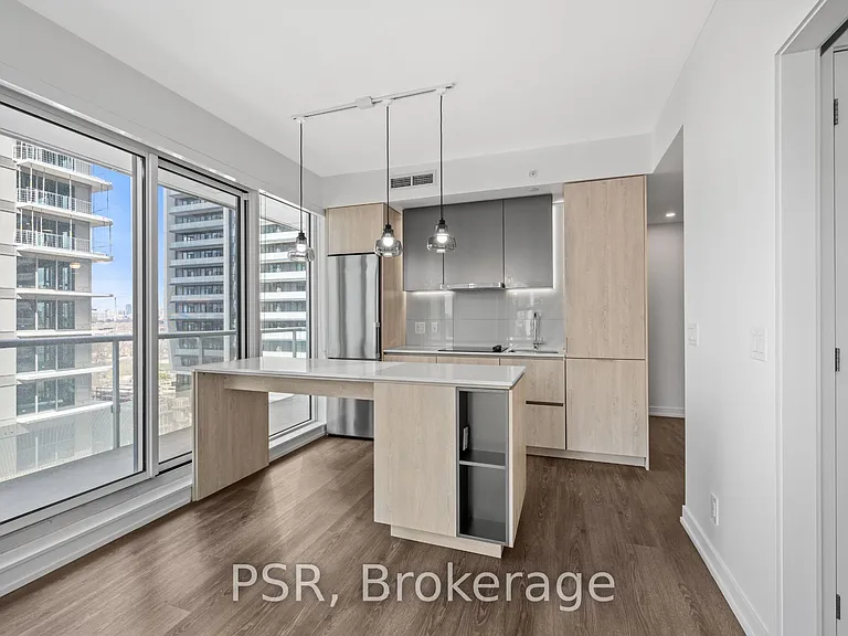 25 Ordnance St #908 — Photo 3