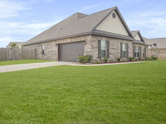 2nd image of 10490 Autumn Dr