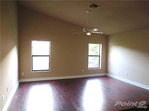 5th image of 8937 NW 45th Ct