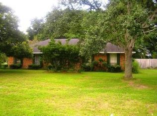 25312 Walker South Rd, Denham Springs, LA 70726