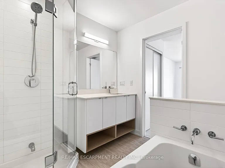 1121 Cooke Blvd #32 — Photo 37