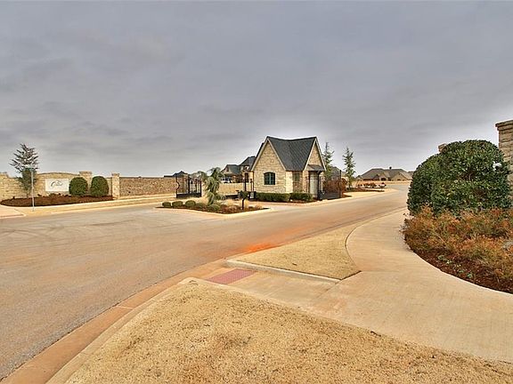 5th image of 13416 Emerald Island Dr