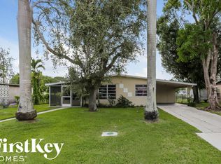 4284 Ellen Ave, Fort Myers, FL 33901