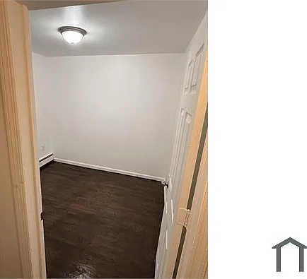 1703 Van Buren St #1 — Photo 5