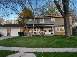 847 Columbus St, Sun Prairie, WI 53590