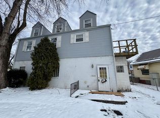 1206 Springhill Rd, Natrona Heights, PA 15065