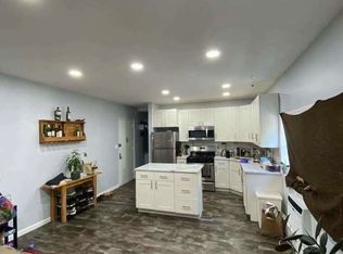 148 Frost St APT 2R, Brooklyn, NY 11211