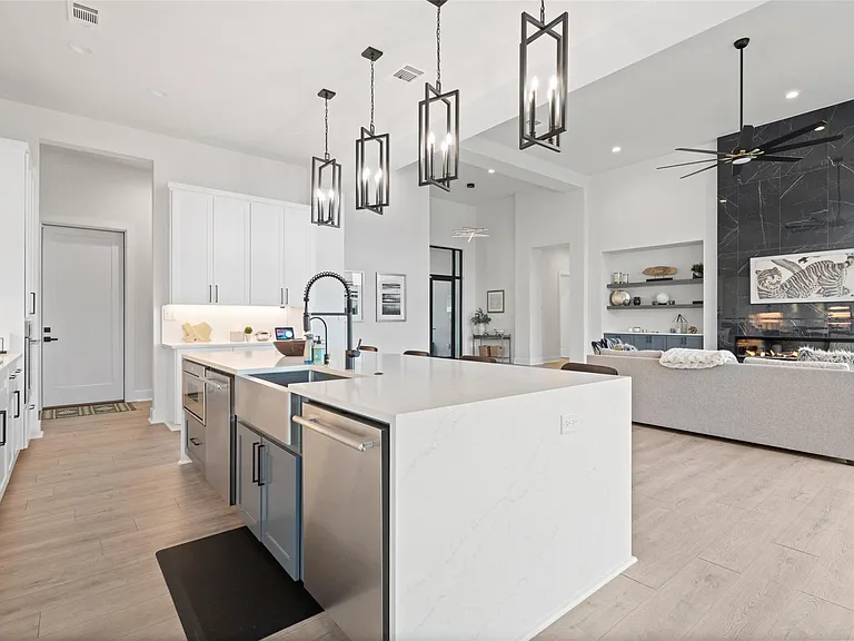 235 Canyon Turn Trl — Photo 9