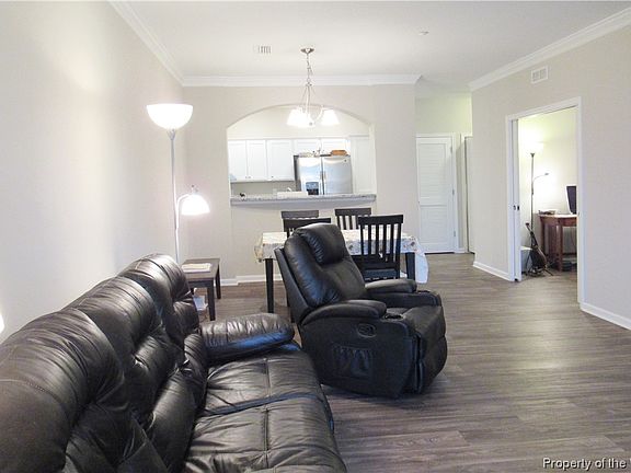 5th image of 102 Promenade Ln #1-02