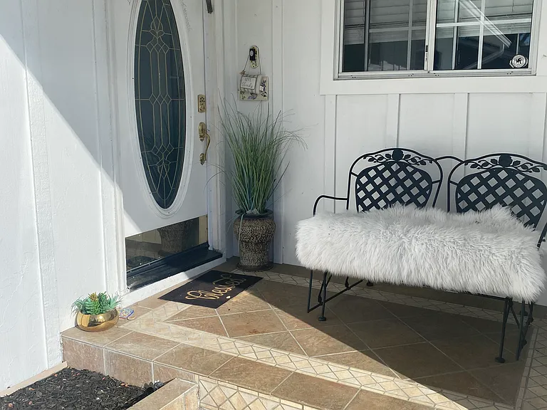 1721 Lollie Ct — Photo 15