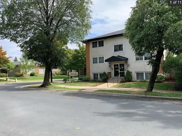 1631 Main St NE APT 202, Minneapolis, MN 55413