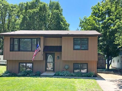 712 14th Ave, Gilbertville, IA, 50634