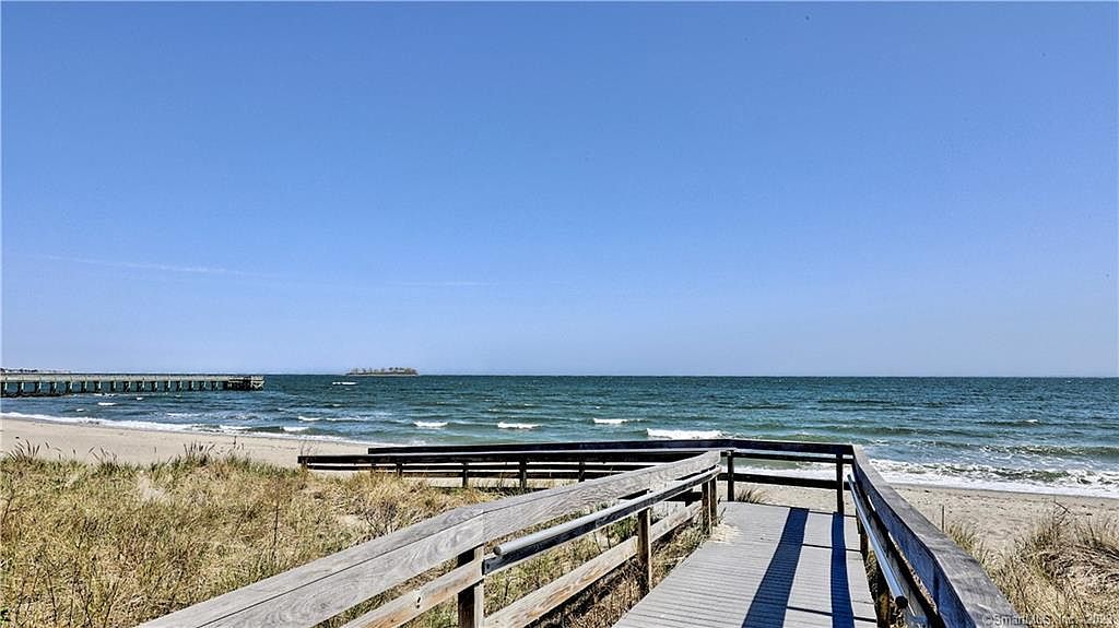 27 Wood Ave, Milford, CT 06460 Zillow