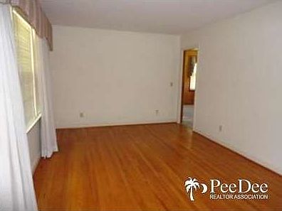 3rd image of 2104 S Rosemary Ave