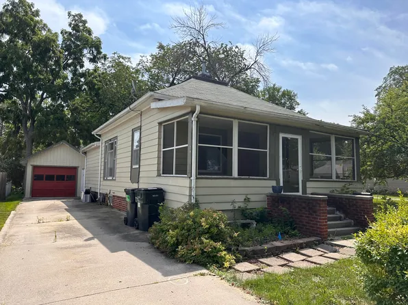1128 Stafford Ave, Ames, IA 50010
