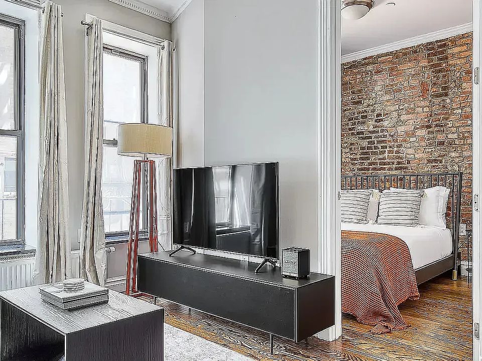 2nd image of 410 E 13th St APT 6F