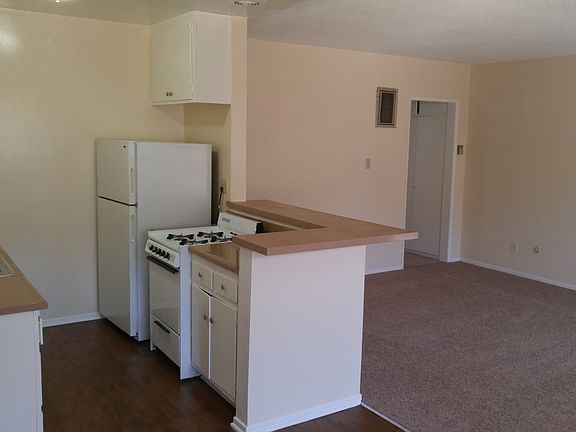 2nd image of 14705 S Normandie Ave APT 17