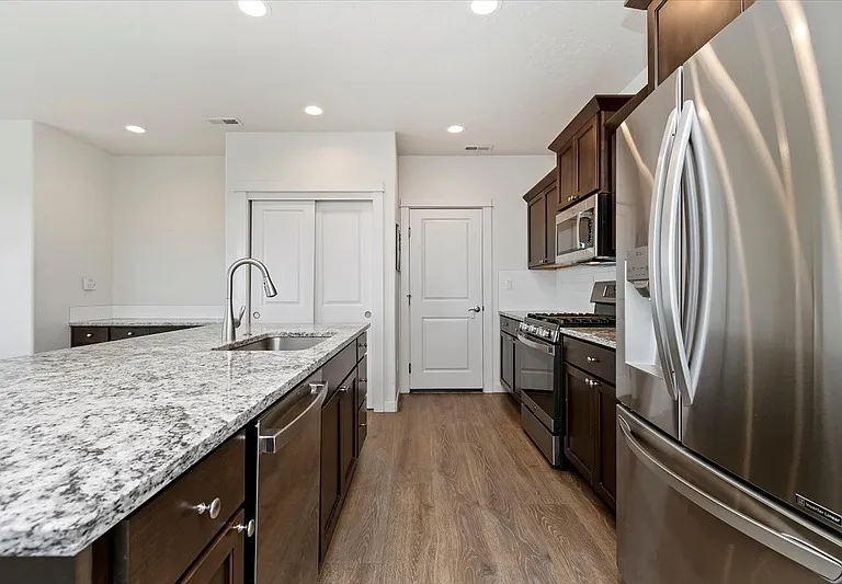 10757 W Thimbleberry Ct — Photo 12