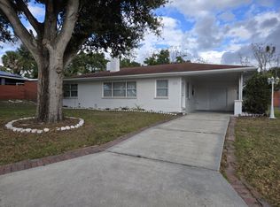 325 S 8th St, Haines City, FL 33844