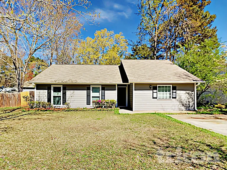 26 Maid Lynn Ct — Photo 2