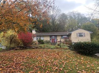 105 Jane Dr, Syracuse, NY 13219