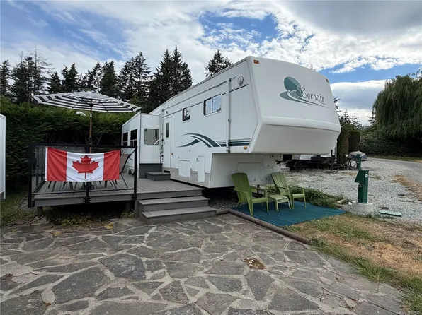 171 Tripp Rd #11, Saltspring Island, BC V8K 1K6
