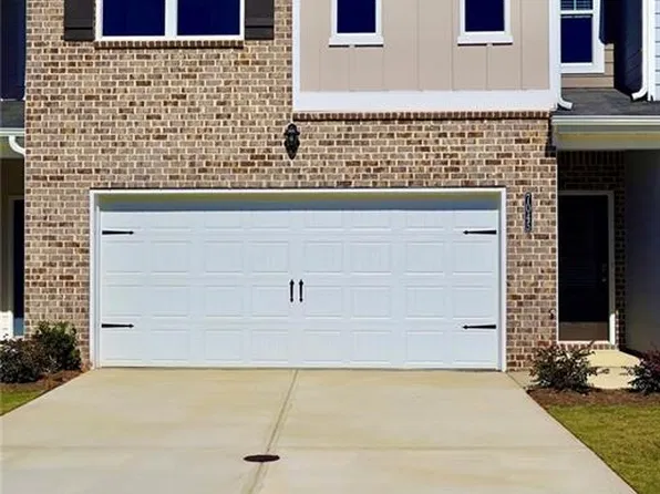 7045 Old Bridge Ln, Conyers, GA 30013