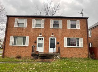 454 E 222nd St #1, Euclid, OH 44123