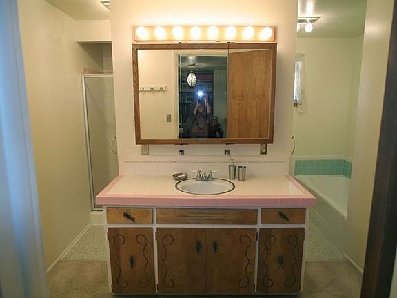Upstairs Bathroom