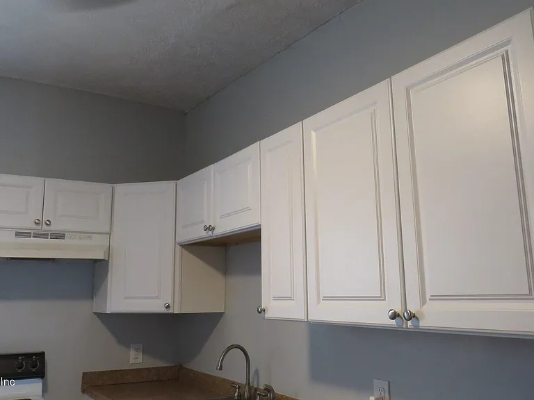 1935 San Marco Blvd #10 — Photo 7