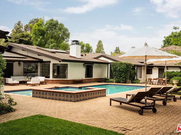 4860 Vanalden Ave, Tarzana, CA 91356