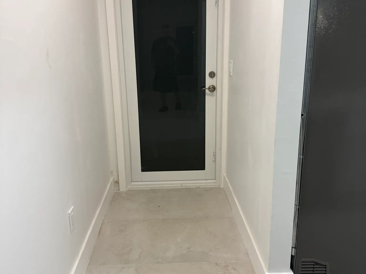 3 bed, 1128 sqft, $3,000 — Photo 4