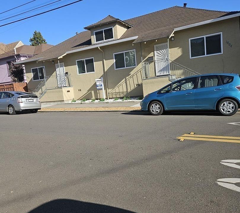 1st image of 1804 Derby St
