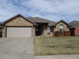 1621 SW 31st Ter, Moore, OK 73160