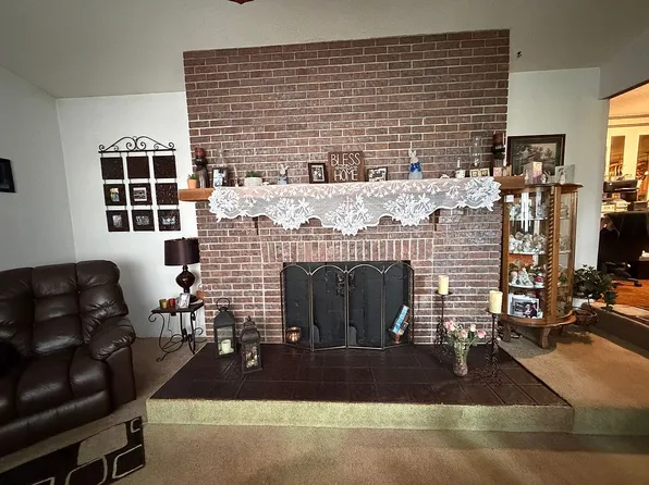 110 Railway St, Templeton, IA 51463