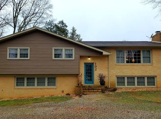 102 Willow Oak Dr, Clarksville, VA 23927