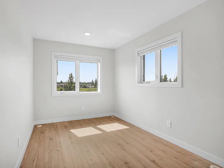 2670 Rosewood Dr — Photo 38