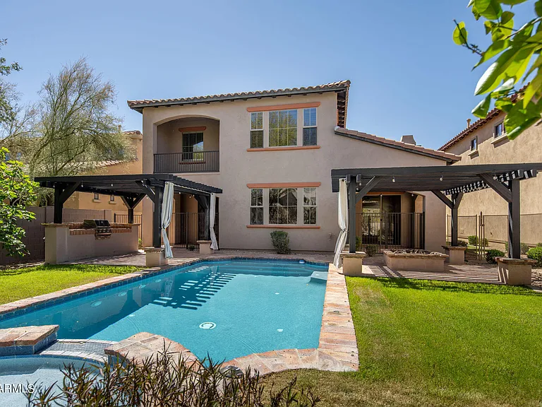 9818 E Edgestone Dr — Photo 10