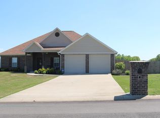 113 Robison St, Guntown, MS 38849
