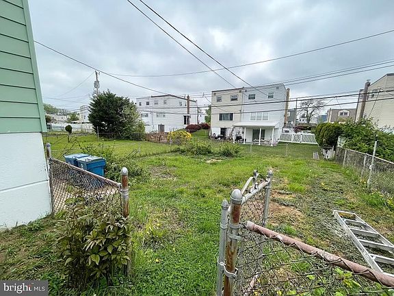 4th image of 10805 Kelvin Ave
